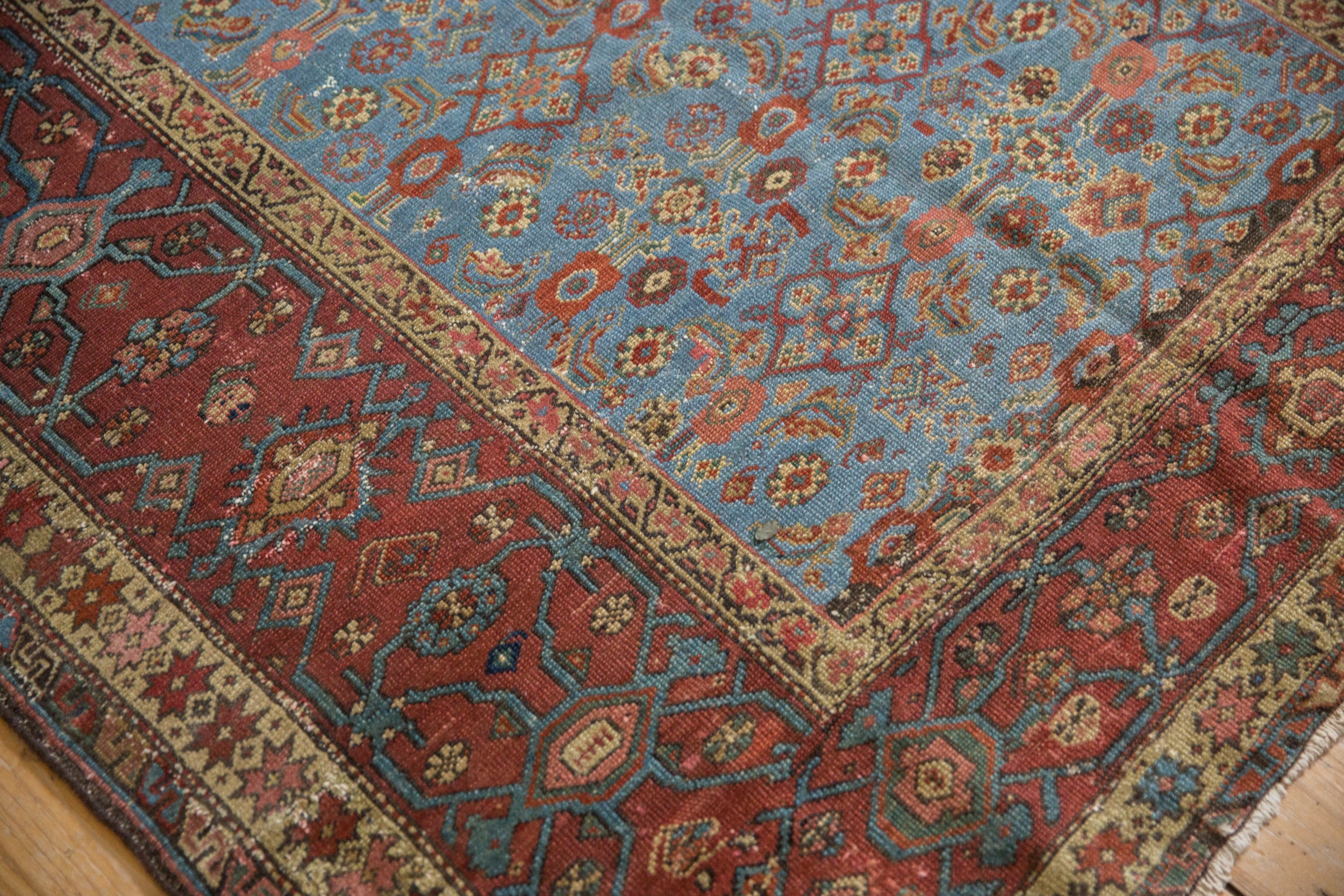 5x9.5 Antique Fereghan Carpet