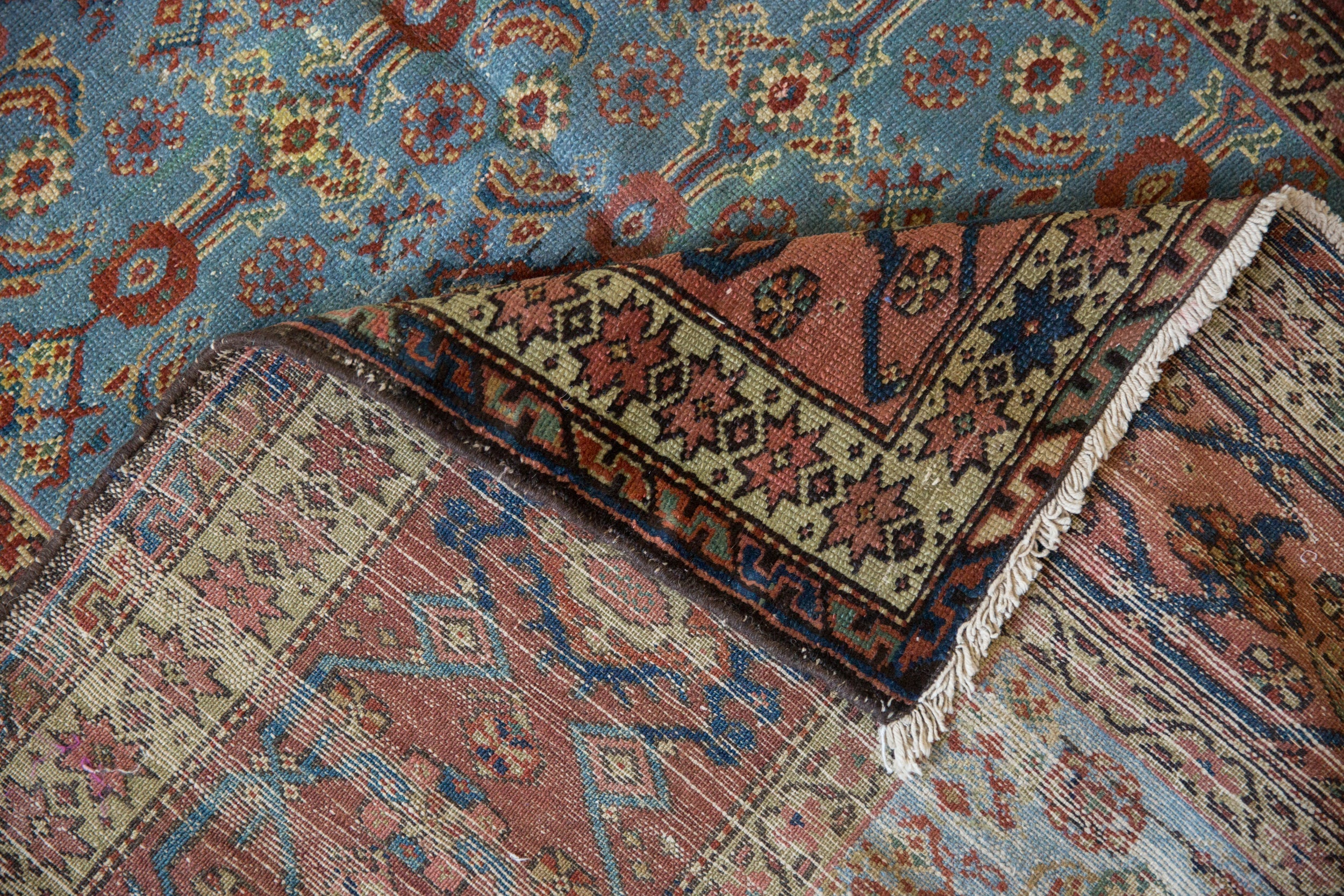5x9.5 Antique Fereghan Carpet
