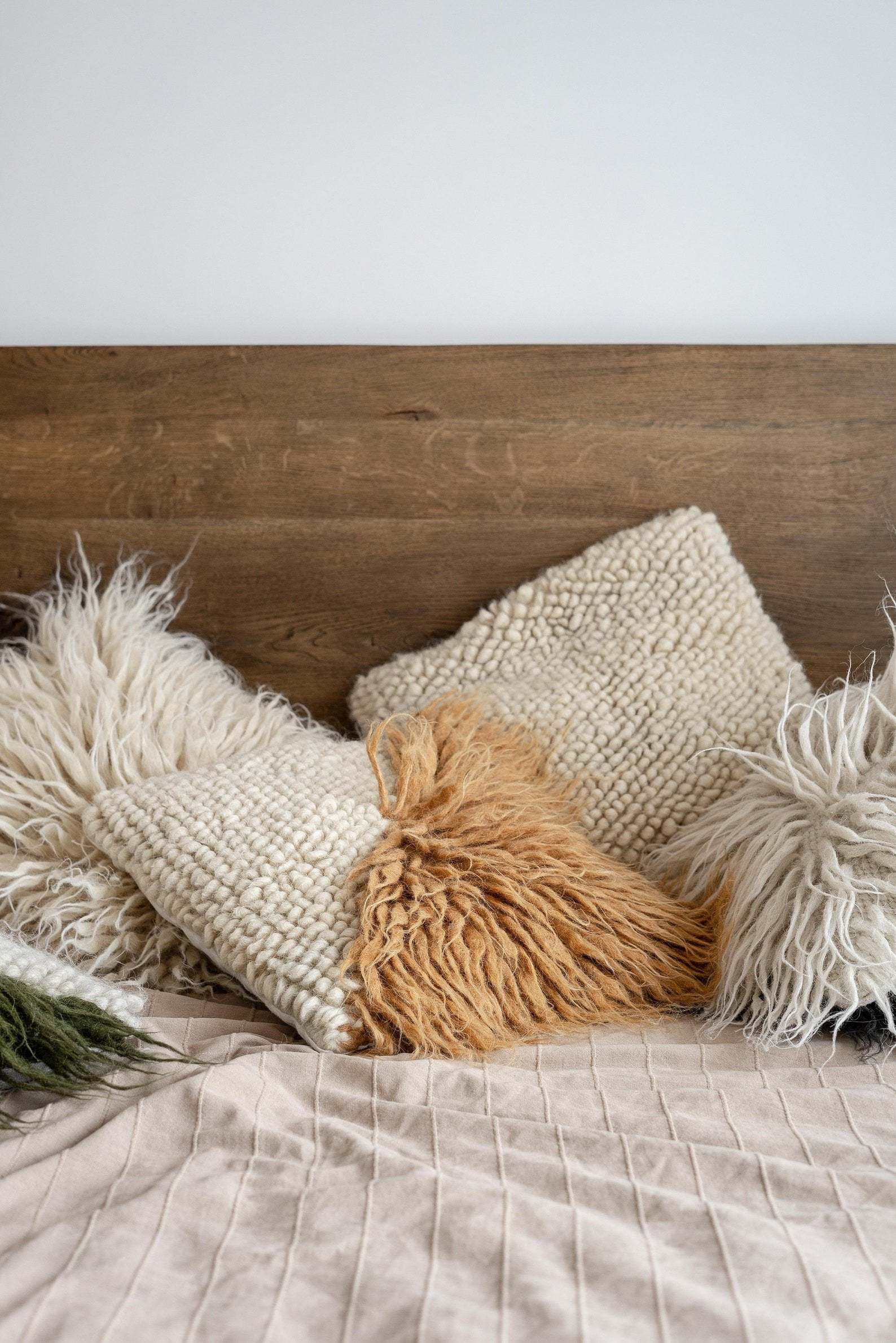 Handwoven Wool Decorative Pillow 