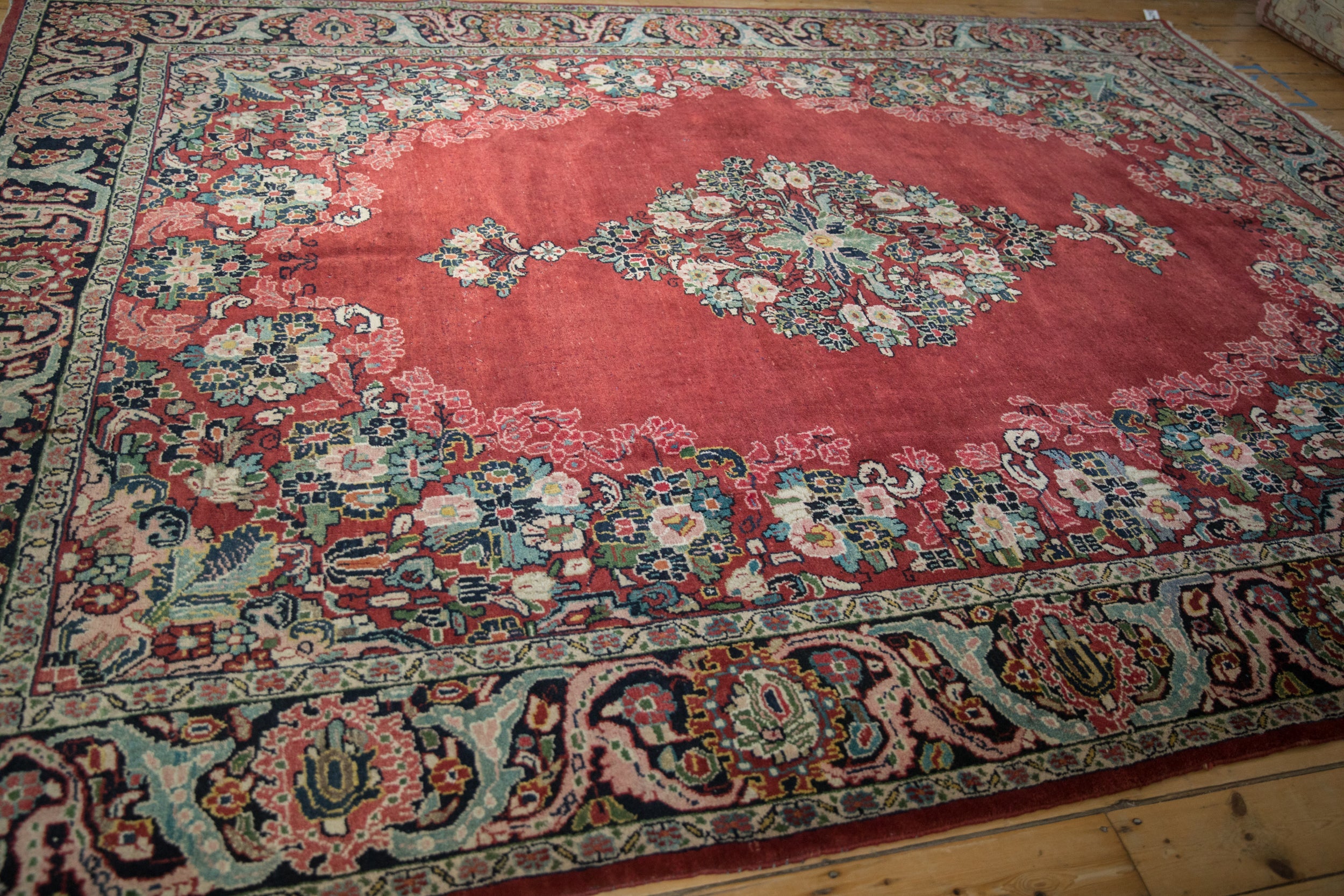 9x12 Vintage Arak Carpet